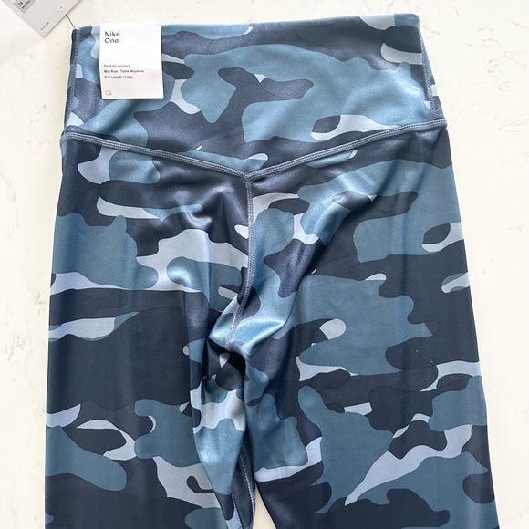 Nike One Mid Rise Blue Camo Leggings Running Workout - Picture 11 of 16